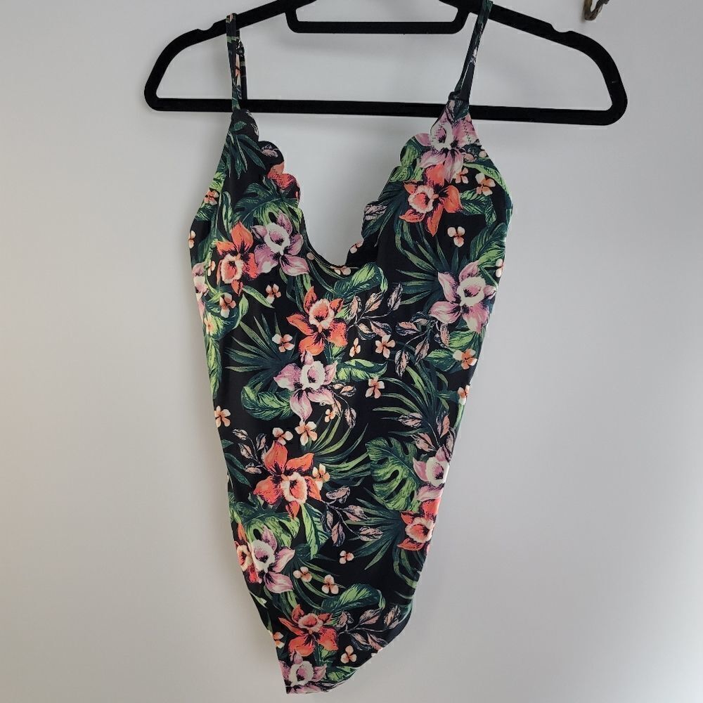 Vanilla/Beach tropical print one piece